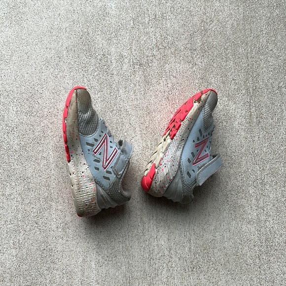 Toddler Shoes - Picture 2 of 4